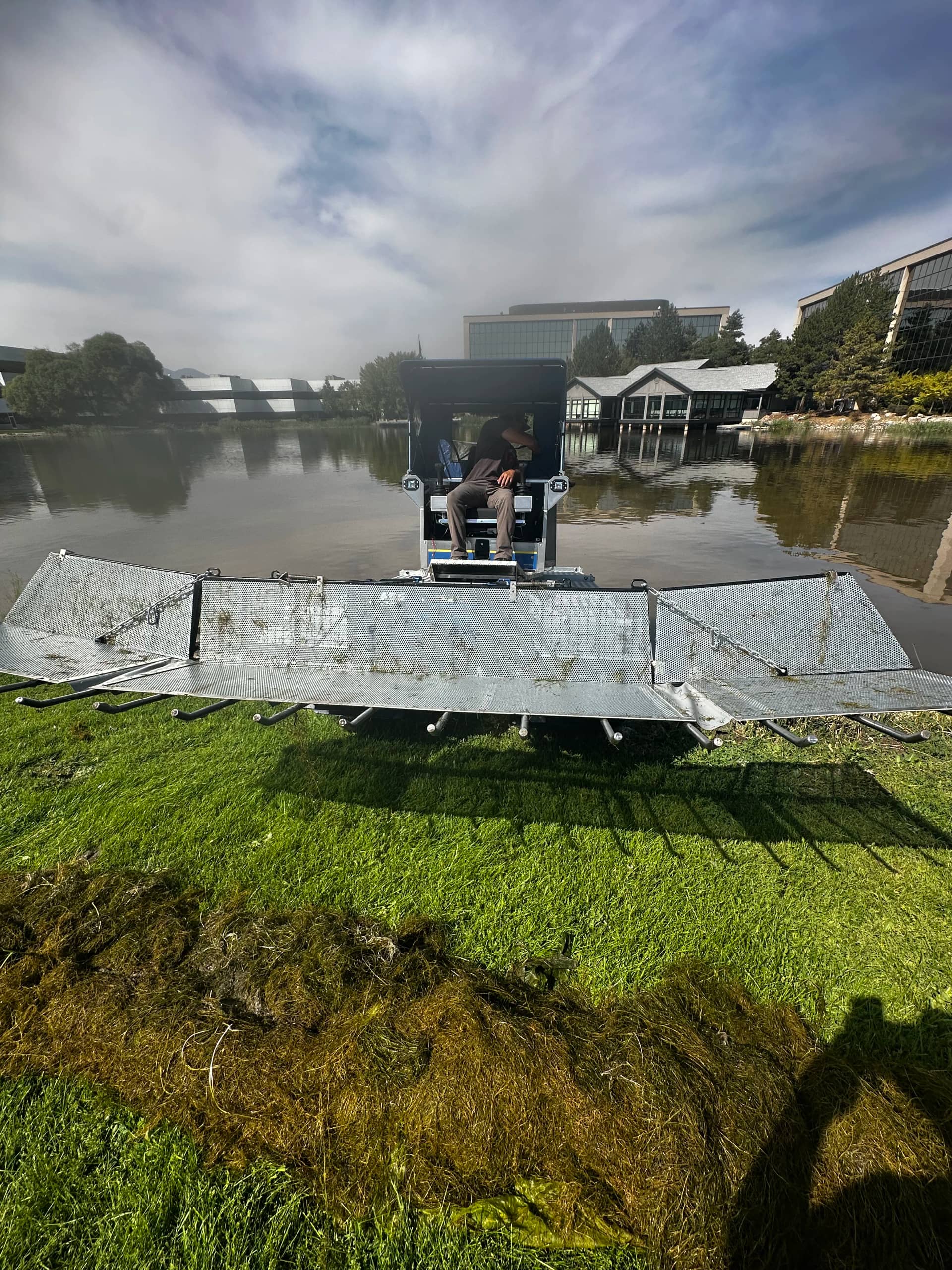 Trailing conveyors by The Water Raptor
